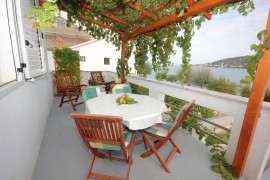 Appartamento vacanze per 5 persone con terrazza, Croatia, Calli Croazia, Ugliano