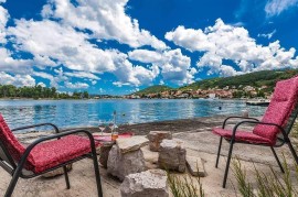 Strandnahes Steinhaus mit Whirlpool und Garten, Croatia, Poljana, Ugliano