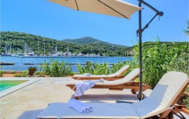 Casa vacanza per 10 persone, Croatia, Sutomiscica, Ugliano