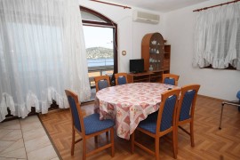 Appartamento vacanze per 6 persone con terrazza, Croatia, Calli Croazia, Ugliano