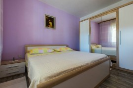 Appartamento vacanze per 5 persone con terrazza, Croatia, Calli Croazia, Ugliano