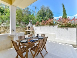 Beachfront Villa Mediterranea with pool, Croatia, Calli Croazia, Ugliano