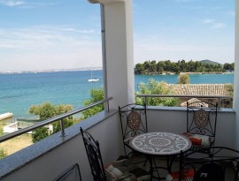 Appartamento vacanze per 8 persone con terrazza, Croatia, Poljana, Ugliano