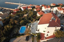 Appartamento vacanze per 3 persone con piscina, Croatia, Calli Croazia, Ugliano