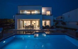 Casa vacanza per 8 persone con terrazza, Croatia, Gajac, Pag