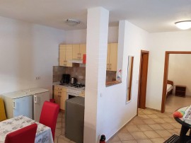 Große Wohnung in Mandre mit Grill und Terrasse