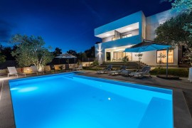 Crowonder Sun Dance Apartments- Apartment A1 with Heated Swimming Pool, Seaview and Green Garden, Croatia, Santi Filippo e Giacomo, Zara