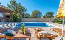 Holiday Home Ema with pool, Croatia, Zaravecchia, Zara