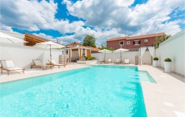 Casa vacanza per 15 persone con terrazza, Croatia, Zaravecchia, Zara