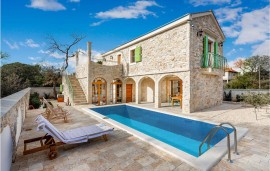 Casa vacanza per 6 persone con piscina, Croatia, Zaravecchia, Zara