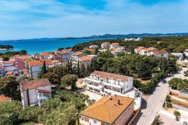 Appartamento di una stanza con terrazzo Pakostane, Biograd (A-22375-a)