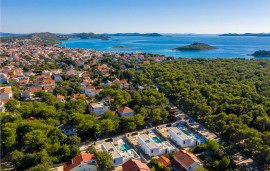 Casa vacanza per 10 persone con piscina, Croatia, Poschiane, Zara