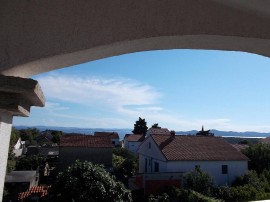 Ferienwohnung Maksan im zweiten Og mit Terrasse