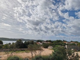 Nuova Casa Mobile vicino alla spiaggia con piscina in comune