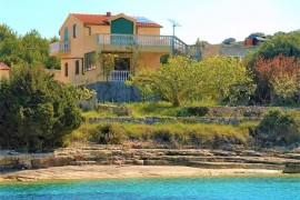 Casa di vacanza Slobodan, (16274), Žirje, Croatia