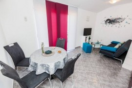 Appartamento di due stanze con terrazzo e vista mare Mastrinka, Bua - Čiovo (A-22976-b)