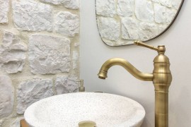 Stone villa modern and luxurious a step away from the center of Unesco Trogir, Croatia, Traù, Ciovo
