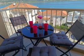 Appartamento di una stanza con balcone e vista mare Mastrinka, Bua - Čiovo (A-23177-a)