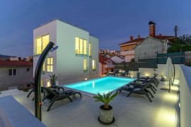 This is a brand new villa that has a private swimming pool and an amazing view, Croatia, Traù, Ciovo