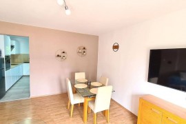 4 star seaview apt, 10 min walk to Trogir Old Town, 350m to beach, Croatia, Traù, Regione spalatino-dalmata
