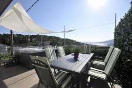 Appartamento di lusso e confortevole con terrazza e vasca idromassaggio privata \/ vista straordinar, Croatia, Traù, Ciovo