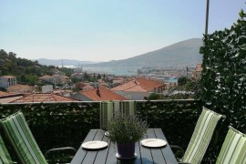 Appartamento di lusso e confortevole con terrazza e vasca idromassaggio privata \/ vista straordinar, Croatia, Traù, Ciovo