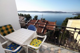 Appartamento vacanze per 4 persone con balcone, Croatia, Traù, Ciovo