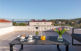 Casa vacanza per 10 persone con giardino, Croatia, Traù, Regione spalatino-dalmata