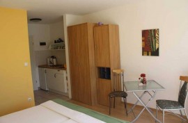 Studioapartment in Trogir mit Balkon, Klimaanlage, W-Lan (4328-2), Croatia, Traù, Ciovo