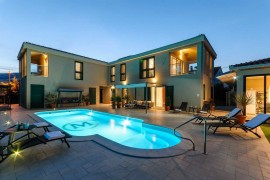 Villa Mavis with Heated Pool, Croatia, Traù, Regione spalatino-dalmata