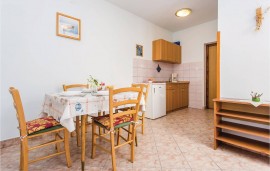 Appartamento vacanze per 4 persone con terrazza, Croatia, Kornic, Krk (Croazia)