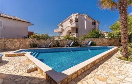 Appartamento vacanze per 4 persone con terrazza, Croatia, Krk Città, Krk (Croazia)
