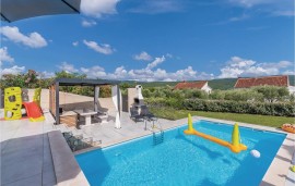 Casa vacanza per 10 persone con terrazza, Croatia, Kornic, Krk (Croazia)