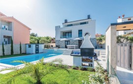 Casa vacanza per 10 persone con terrazza, Croatia, Kornic, Krk (Croazia)