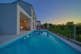 Villa per 8 persone con piscina, Croatia, Krk (Croazia)