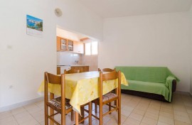 Apartments Kuzma - One-Bedroom Apartment with Balcony and Sea View