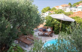 Casa vacanza per 8 persone con terrazza, Croatia, Postire, Brac