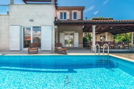 Villa per 14 persone con piscina