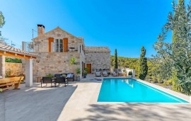 New Villa Ani! Traditional and luxurious 4-bedroom villa with heated pool and sea views.