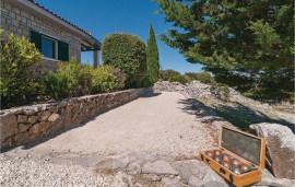 Casa vacanza per 8 persone con giardino