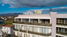 Hotel Zan