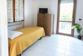 Se006 - Senigallia, bilocale sul mare con spiaggia inclusa, Italia, Senigallia, Senigallia (comune)