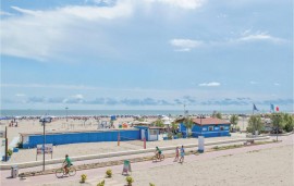 Appartamento a bordo piscina con accesso alla spiaggia