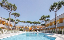 Accogliente appartamento sulla spiaggia: Parcheggio, AC, Cucina, Terrazza e WiFi, Italy, Rosolina Mare, Polesine