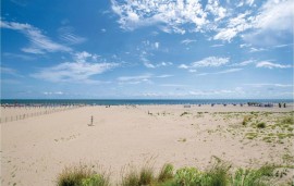 Accogliente appartamento sulla spiaggia: Parcheggio, AC, Cucina, Terrazza e WiFi, Italia, Rosolina Mare, Polesine