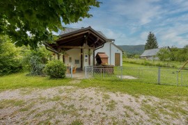 Plitvice Lakes House By The Creek