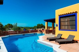 Spaziosa villa di 250 mq vicino alla città e ai servizi, Spain, Sant Antoni de Portmany, Ibiza occidentale