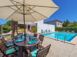 Casa vacanza per 8 persone con giardino, Can Pastilla, Palma di Maiorca