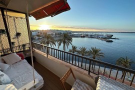 Precious Little Beach Retreat With Stunning View, Palma di Maiorca, Maiorca occidentale