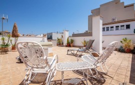 Appartamento chic con piscina, terrazza e aria condizionata vicino al centro città e ai ristoranti, Spain, Son Armadans, Palma di Maiorca